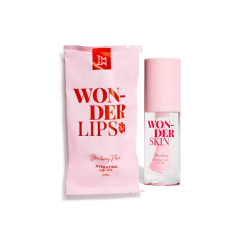 Moisturizing lip oil for soft and hydrated lips